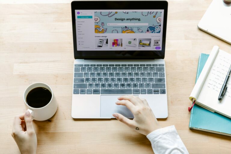 E-mail professionnel en anglais : structure, formules et modèles