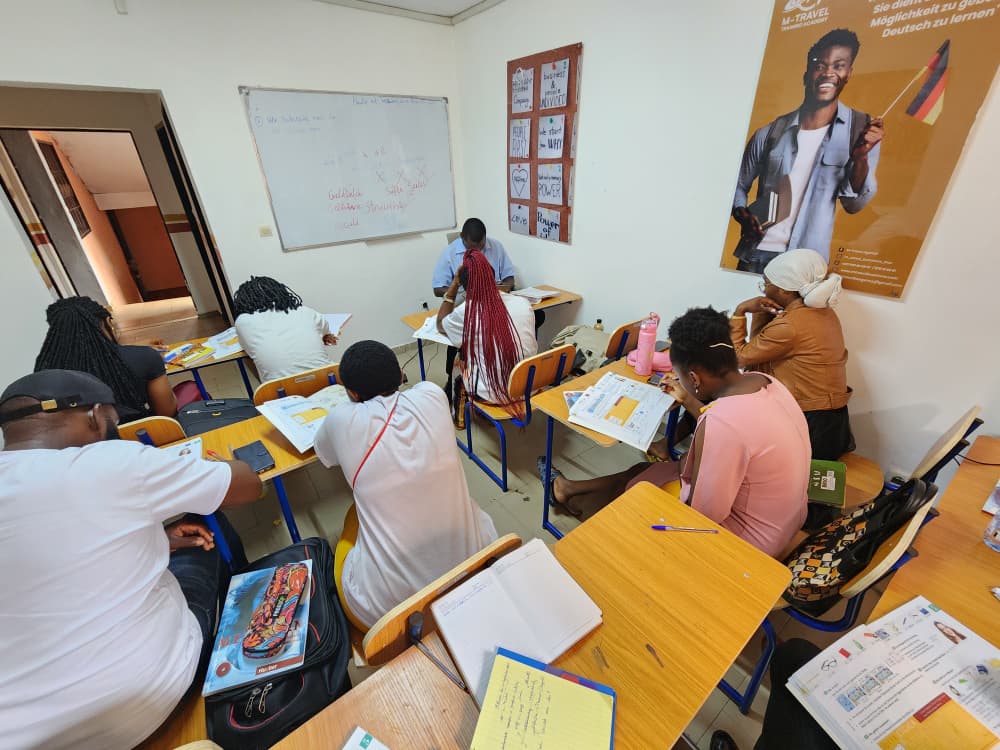 Séance de cours intensif d’allemand à Japoma (Douala)